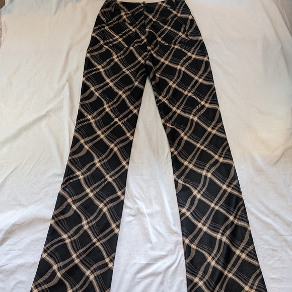 I.AM.GIA mid-rise bootcut plaid stretch pants - Picture 7 of 9